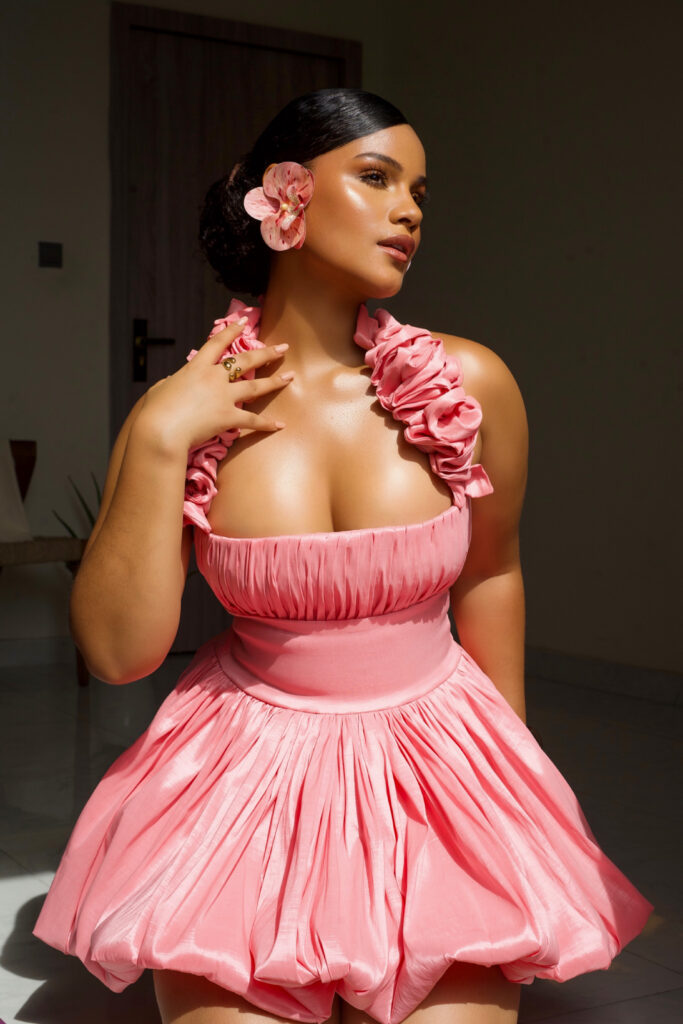 Melira Fits Bubblegum dress